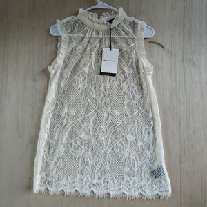 Who What Wear Ivory Floral Lace Top